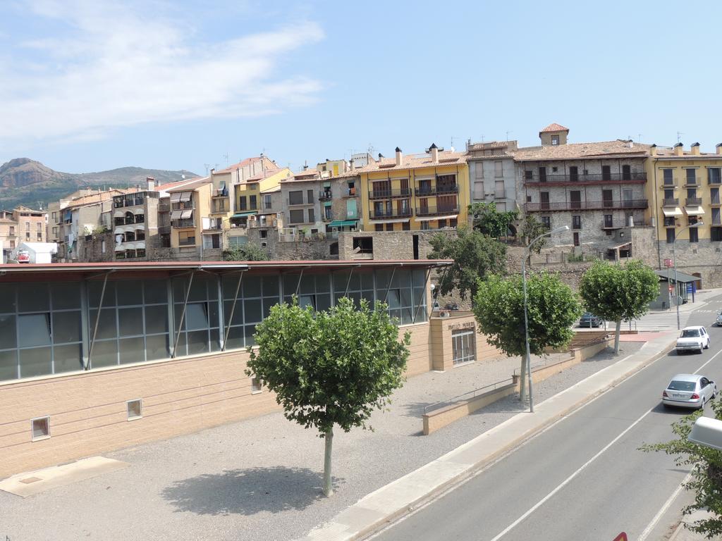 Apartaments Julia Pobla de Segur Δωμάτιο φωτογραφία