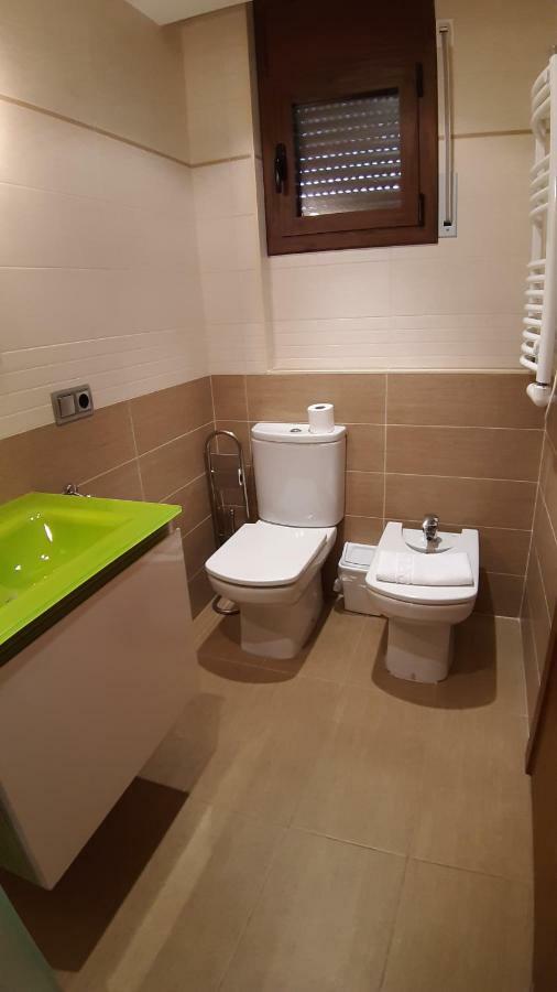 Apartaments Julia Pobla de Segur Εξωτερικό φωτογραφία
